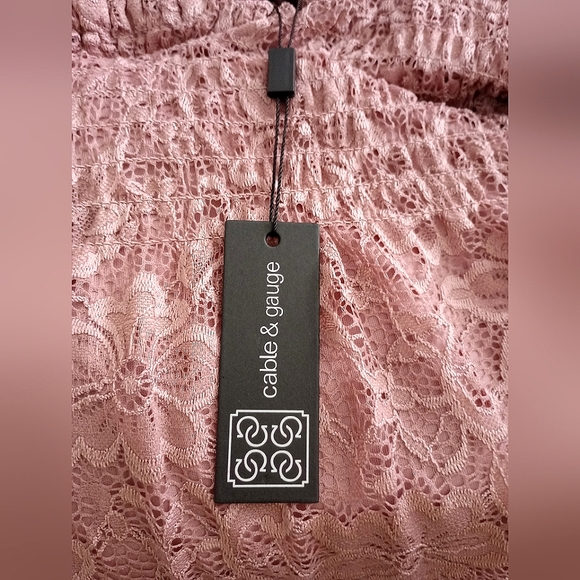 NWT CABLE & GAUGE TOP - Picture 5 of 5